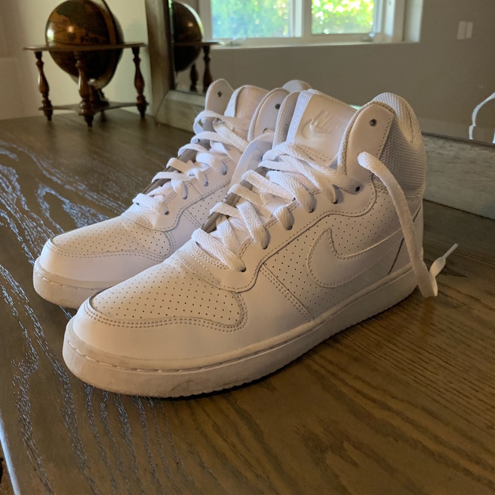 Nike Air Force One Women Size 7.5